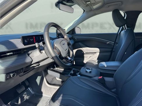 Used 2024 Ford Mustang Mach-E Premium image 9