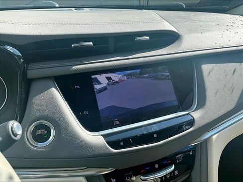 Used 2021 Cadillac XT5 Premium Luxury AWD/4WD image 27