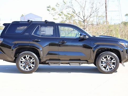 New 2026 Toyota 4Runner TRD Sport image 4