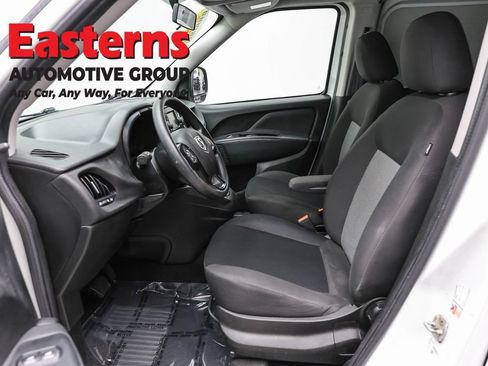 Used 2021 RAM ProMaster City Tradesman FWD image 13