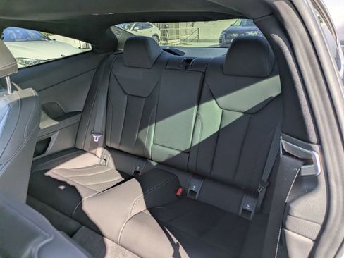 Certified 2025 BMW 430i Coupe w/ Convenience Package RWD image 19