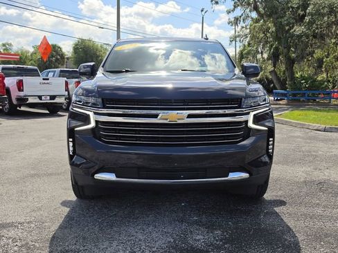 Used 2022 Chevrolet Suburban LT AWD/4WD image 8