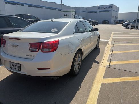 Used 2014 Chevrolet Malibu LT image 9