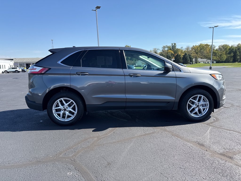 Used 2023 Ford Edge SEL w/ Convenience Package AWD/4WD image 8
