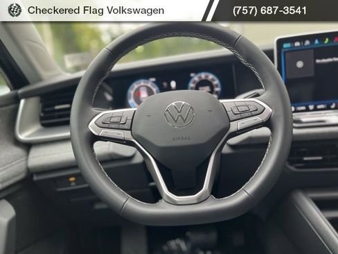 New 2025 Volkswagen Tiguan S image 29