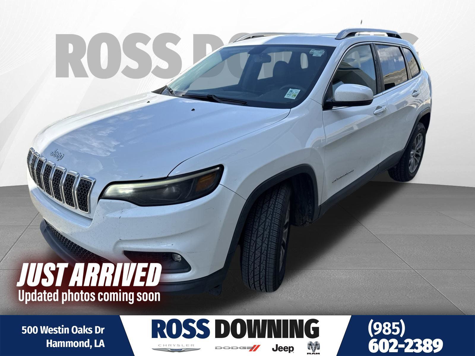 Used 2019 Jeep Cherokee Latitude Plus FWD image 1