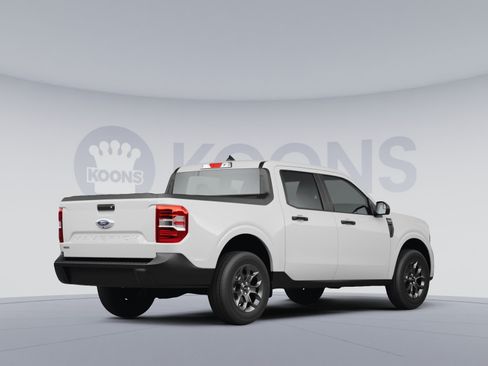 New 2026 Ford Maverick XLT w/ Equipment Group 301A AWD/4WD image 4
