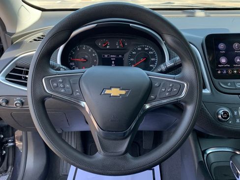 Used 2023 Chevrolet Malibu LT image 29