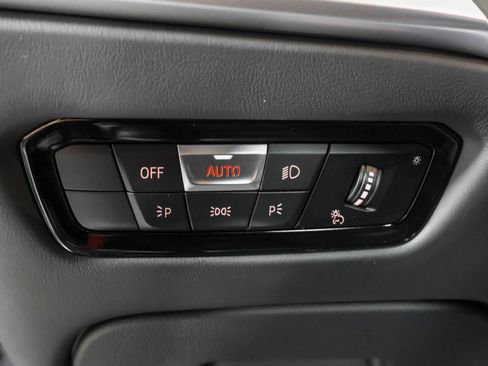 Used 2025 BMW M3 w/ Executive Package RWD image 18