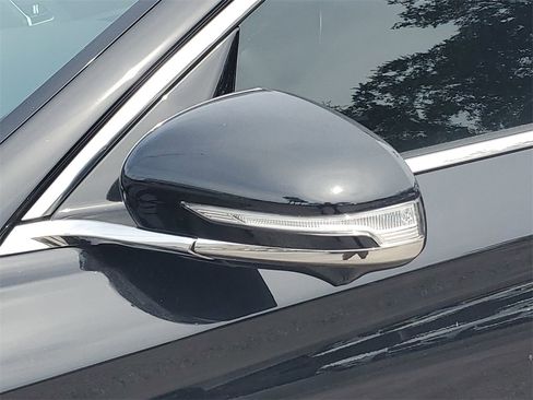 New 2026 Genesis G70 2.5T Prestige image 11