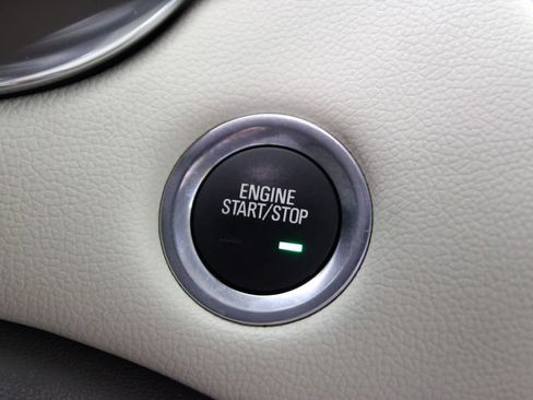 Used 2024 Chevrolet Malibu LT FWD image 12