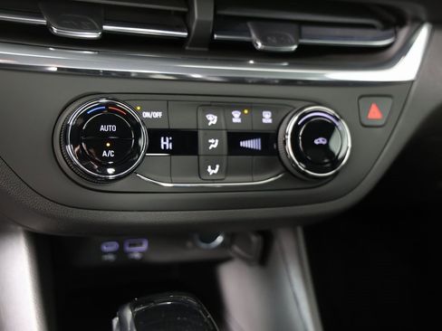 New 2026 Buick Envista Preferred image 15