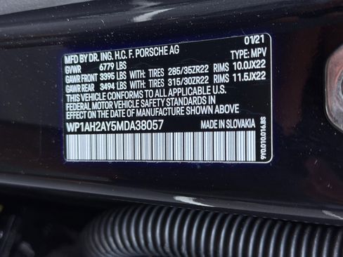 Used 2021 Porsche Cayenne Turbo S image 52