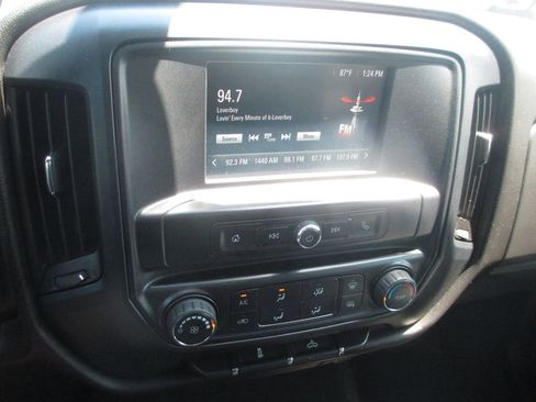 Used 2016 GMC Sierra 2500 4x4 Crew Cab w/ Sierra Convenience Package image 22