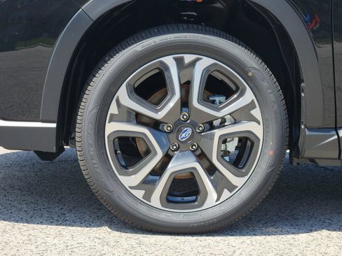 New 2026 Subaru Ascent Limited AWD/4WD image 7