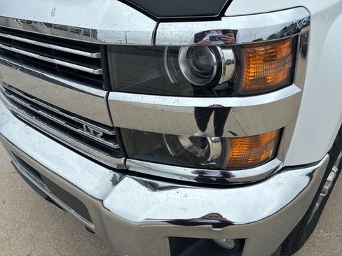 Used 2019 Chevrolet Silverado 3500 LTZ w/ Duramax Plus Package AWD/4WD image 10