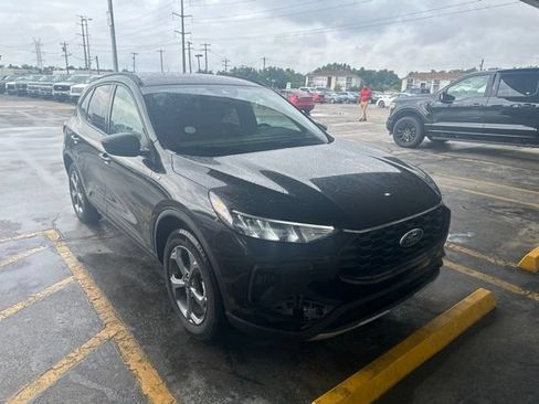 Used 2025 Ford Escape ST-Line AWD/4WD image 5