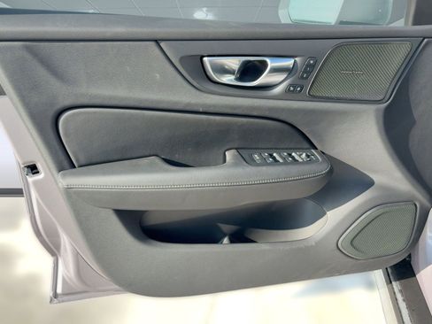 Certified 2026 Volvo V60 B5 Cross Country Ultra image 22