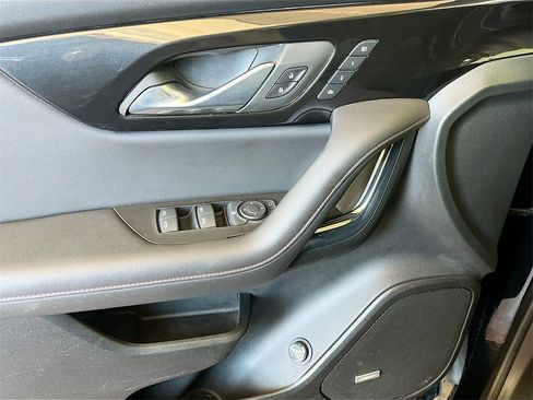 Used 2023 Chevrolet Blazer RS w/ Driver Confidence II Package image 18