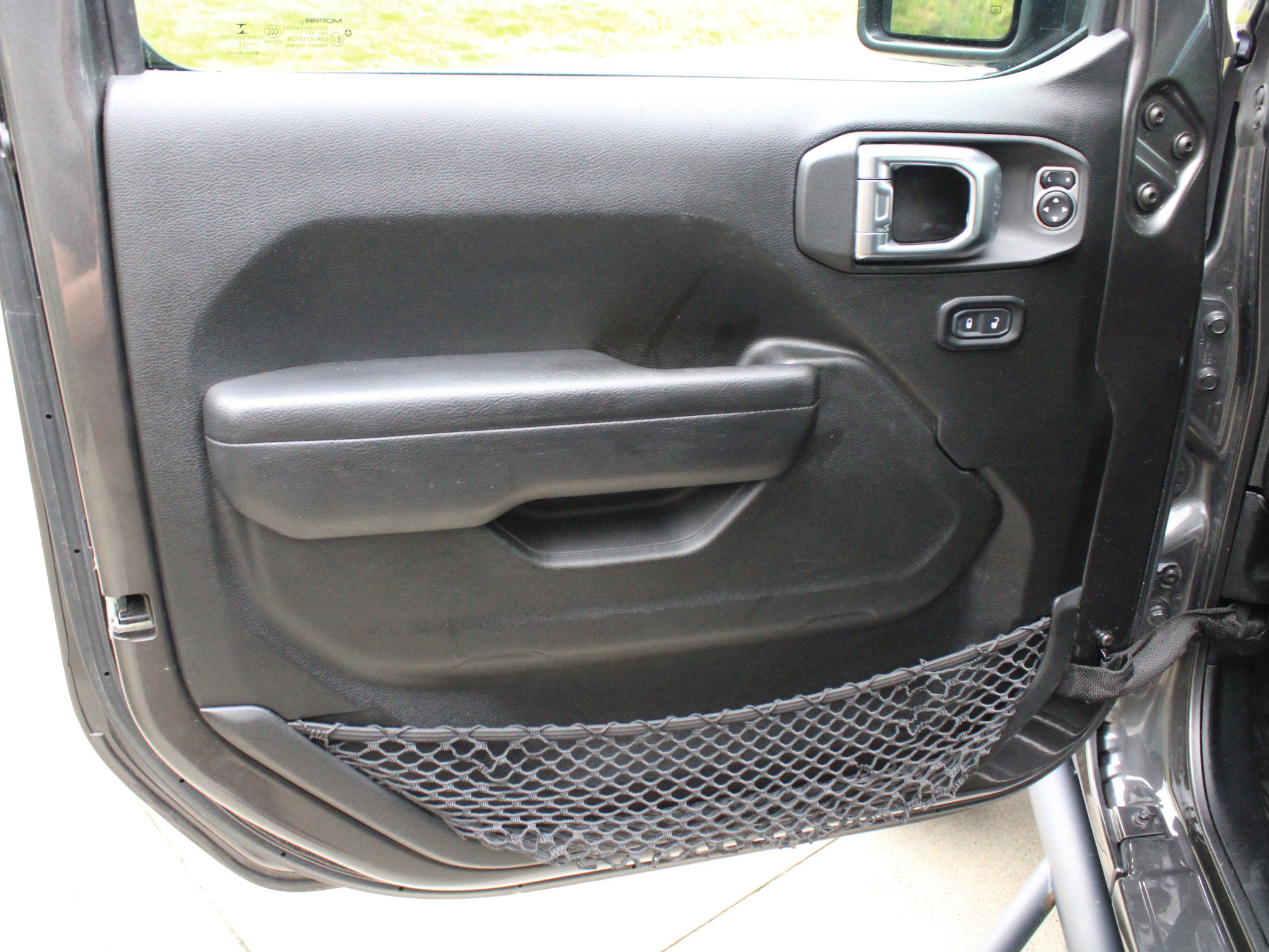 Used 2022 Jeep Gladiator Sport AWD/4WD image 9