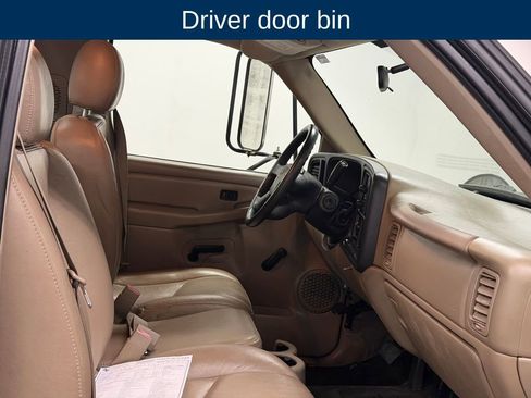 Used 2006 Chevrolet Silverado 3500 W/T RWD image 16