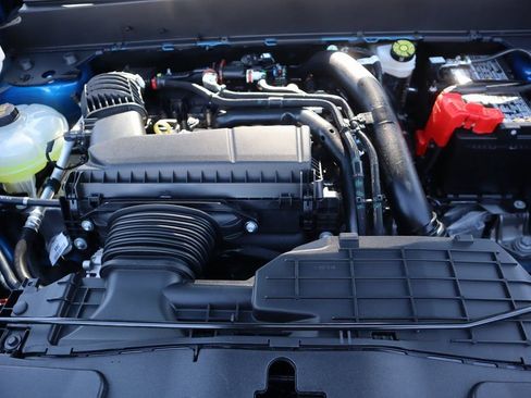 New 2026 Ford Maverick Lobo image 18