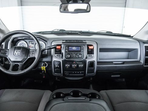 Used 2016 RAM 2500 Tradesman w/ Chrome Appearance Group AWD/4WD image 42