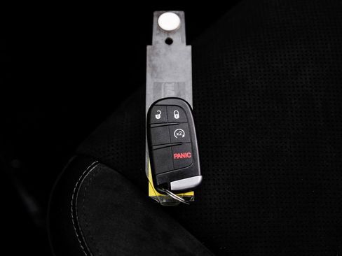 Used 2023 Dodge Charger R/T w/ Plus Group image 57