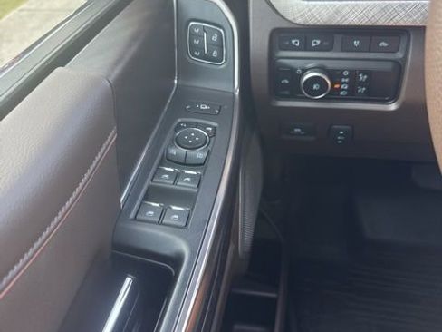 Used 2024 Ford F250 King Ranch w/ Chrome Package image 20