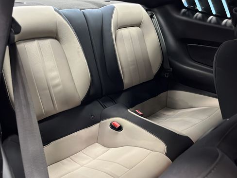 Used 2020 Ford Mustang Coupe RWD image 23