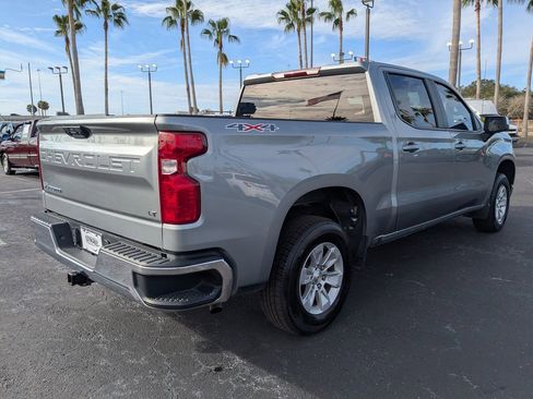 Used 2025 Chevrolet Silverado 1500 LT image 4