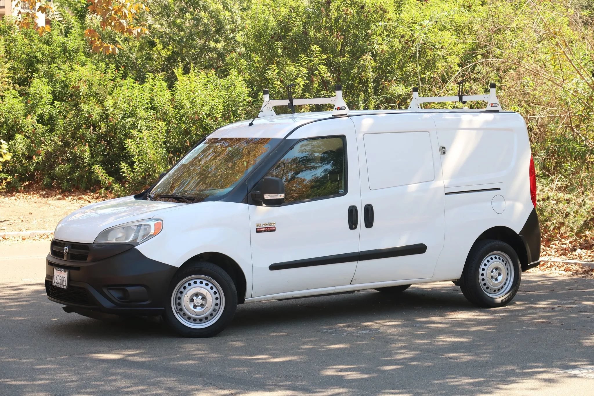 Used 2017 RAM ProMaster City Tradesman w/ Rear Back-up Camera Group FWD image 2