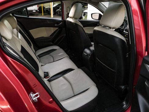 Used 2016 MAZDA MAZDA3 s Grand Touring image 39