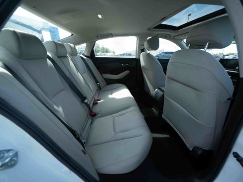 Used 2024 Honda Accord EX image 24