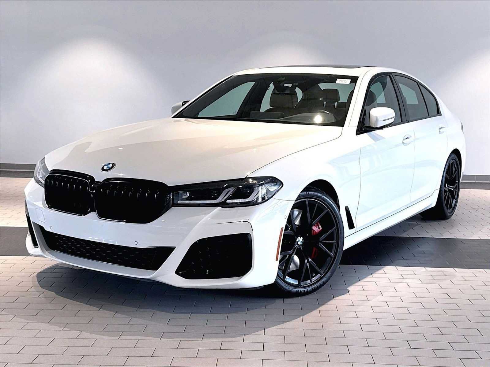Used 2023 BMW M550i xDrive w/ Executive Package AWD/4WD image 1