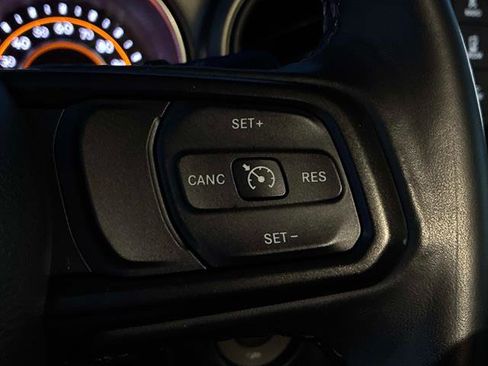 Used 2019 Jeep Wrangler Unlimited Sport S image 24