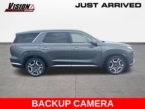 Used 2025 Hyundai Palisade Limited AWD/4WD image 4