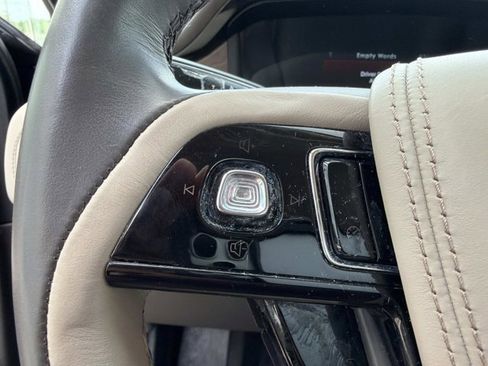 Used 2023 Lincoln Aviator Reserve w/ Elements Package Plus RWD image 26