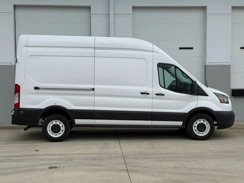 Used 2023 Ford Transit 250 148 High Roof w/ Load Area Protection Package image 6