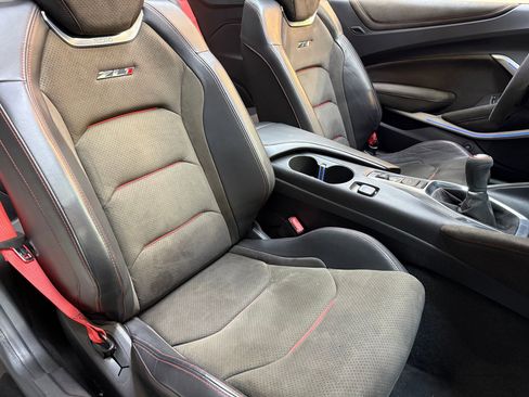Used 2017 Chevrolet Camaro ZL1 image 50
