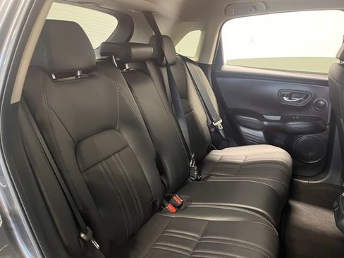 Used 2023 Honda HR-V EX-L image 13