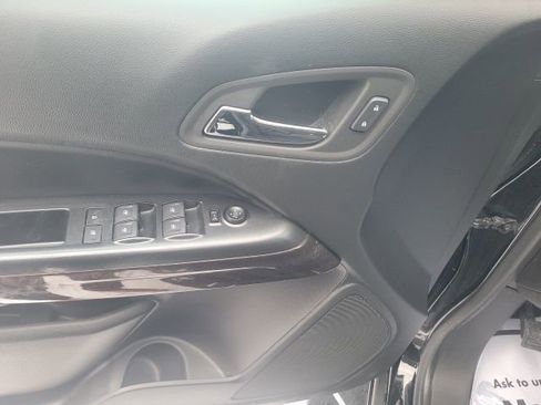 Used 2022 GMC Canyon Elevation image 25