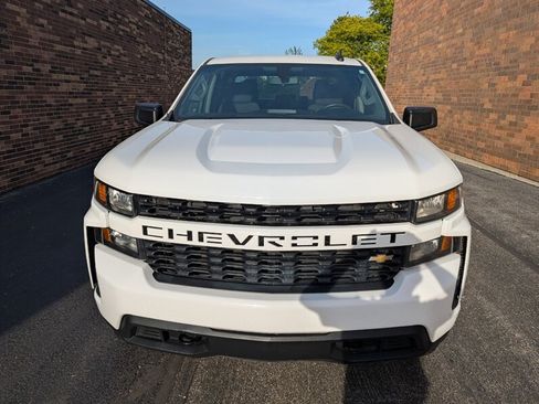Used 2022 Chevrolet Silverado 1500 Custom AWD/4WD image 7