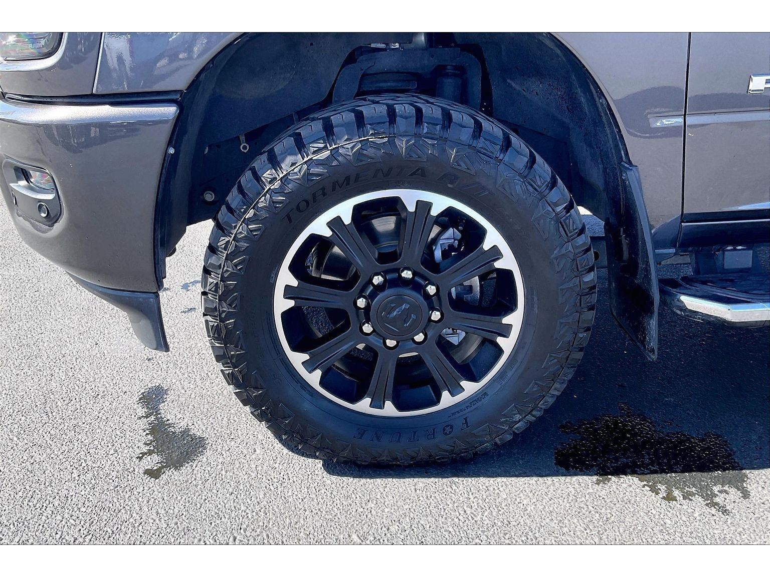 Used 2025 RAM 2500 Big Horn AWD/4WD image 10