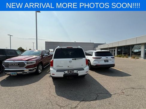 Used 2011 Nissan Armada SL AWD/4WD image 7