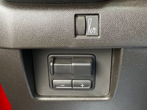 Used 2026 GMC Canyon AT4 AWD/4WD image 10