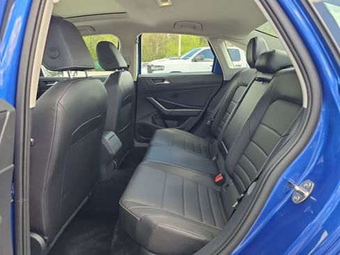 Used 2024 Volkswagen Jetta SE FWD image 13
