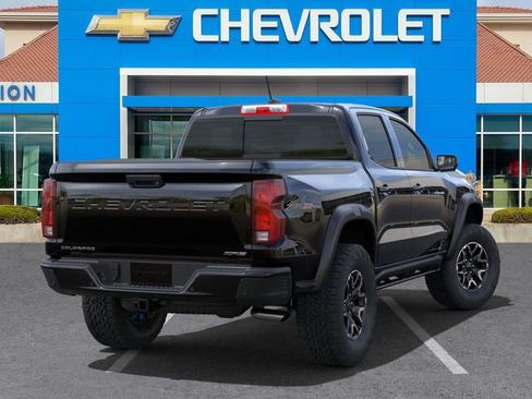 Used 2025 Chevrolet Colorado ZR2 w/ Technology Package image 4