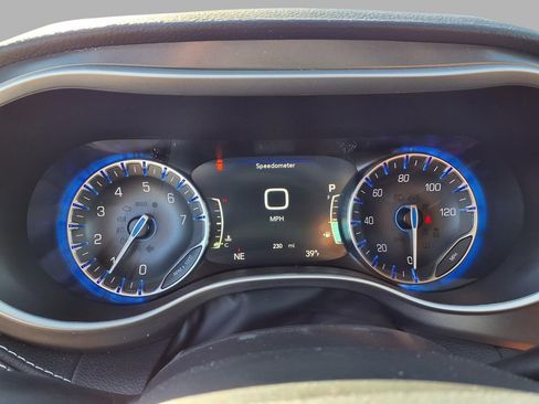 New 2026 Chrysler Pacifica Select image 14