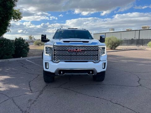 Used 2021 GMC Sierra 2500 Denali image 3